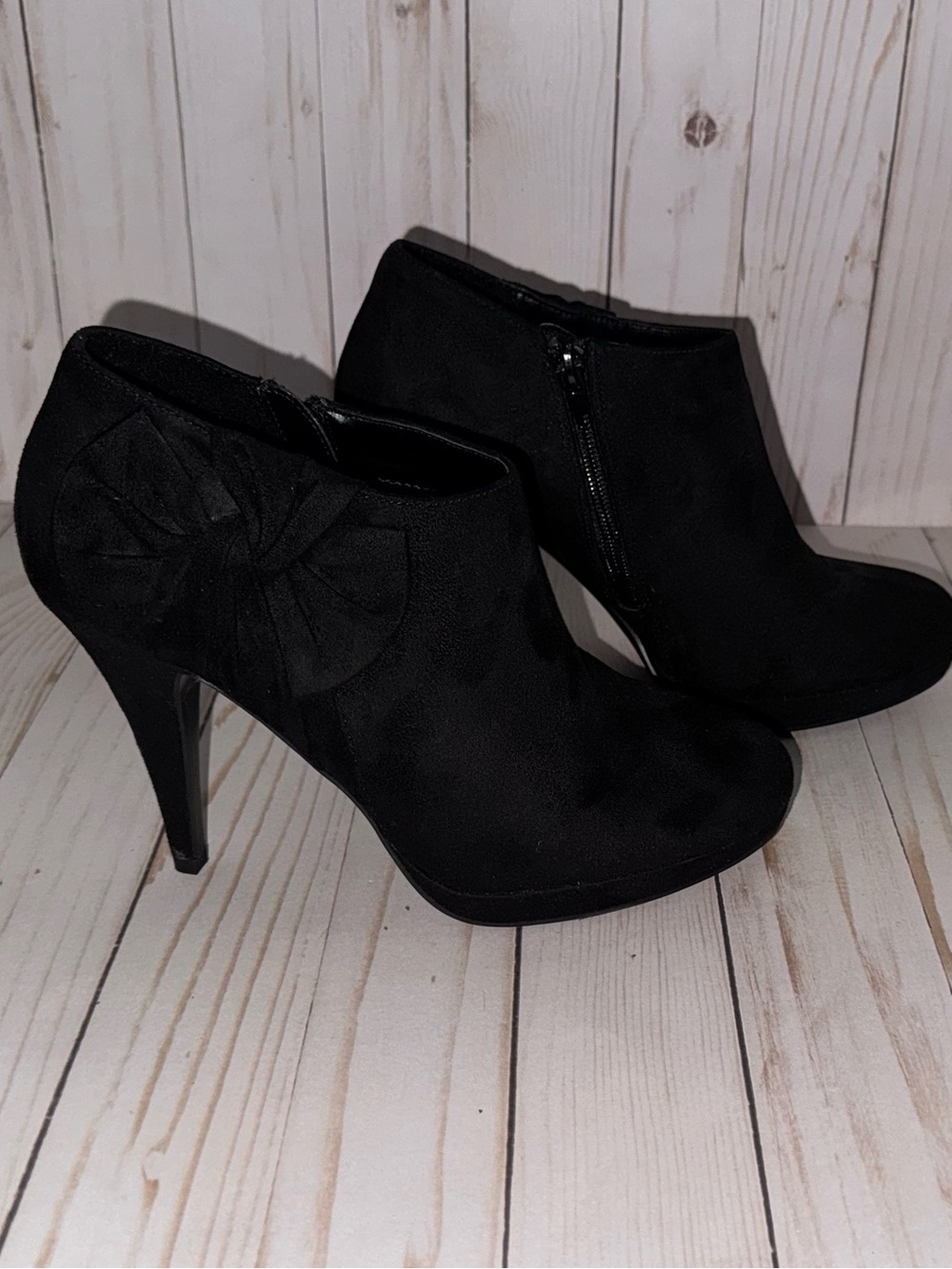 IMPO bow heel booties